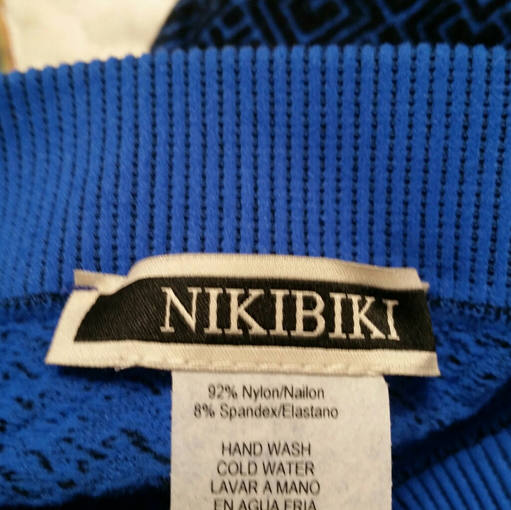 Nikibiki Spades Seamless Knit Leggings One Size (0-8) NWOT - Picture 4 of 5